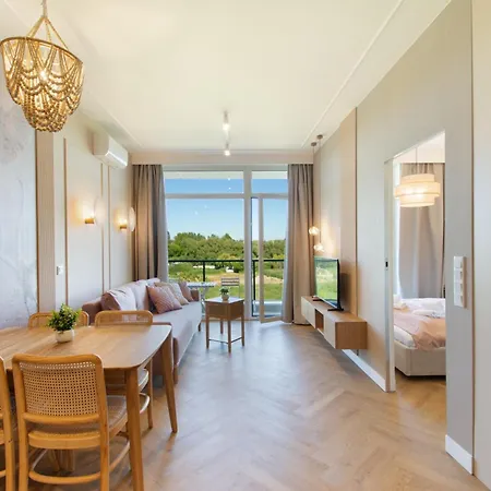 Marea Prestige Przy Plazy - Darmowy Parking By J-ewels Apartman *